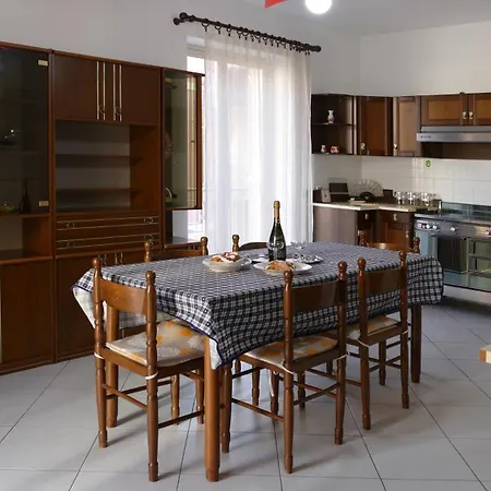 Con Terrazza In Privata Milazzo